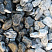 Kamenclub.ru: Щебень галтованный черный (мрамор) фр. 50-100 мм.  купить в Улан-Уде мрамор черный с белыми прожилками щебень ландшафтный мраморный 15000 руб/т   фото КАМЕНЬ КЛУБ