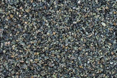 Kamenclub.ru: Щебень крошка зеленый (змеевик) фр. 3-5 мм  купить в Улан-Уде камень змеевик зеленый, салатовый светло-зеленый мраморная каменная декоративная крошка 9000 руб/т   фото КАМЕНЬ КЛУБ