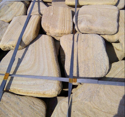 Kamenclub.ru: Песчаник пластушка галтованный желтый с рисунком (3 см)  купить в Улан-Уде плитняк - пластушка желтый песчаник 21000 руб/м3   фото КАМЕНЬ КЛУБ