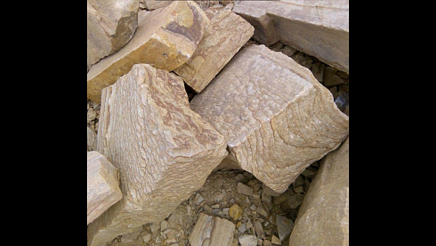 Kamenclub.ru: Песчаник пластушка желтый с рисунком (4-6 см)  купить в Улан-Уде плитняк пластушка желтый с рисунком песчаник 9 000 руб/м3   фото КАМЕНЬ КЛУБ