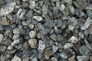 Kamenclub.ru: Щебень крошка зеленый (змеевик) фр. 20-40 мм.  купить в Улан-Уде мрамор зеленый, салатовый ландшафтная мраморная крошка 8500 руб/т   фото КАМЕНЬ КЛУБ