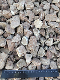 Kamenclub.ru: Мраморная крошка (щебень галтованный розовый) фр.20-40 мм.  купить в Улан-Уде мрамор розовый, красный оголтованный округлый щебень  15000 руб/т   фото КАМЕНЬ КЛУБ