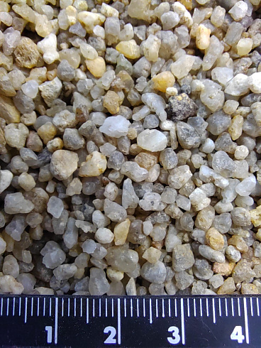 Кварцевый песок для площадок фр. 2-5 мм.  купить в Улан-Уде фото Камень Клуб