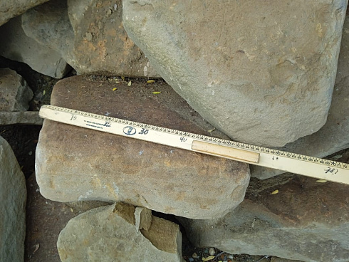 Kamenclub.ru: Песчаник для мощения дорожек, площадок, парковок ( фр 5-10 см)  купить в Улан-Уде песчаник  серый желтый коричневый рыжий песчаник оголтованный окатанный 6500 руб/т   фото КАМЕНЬ КЛУБ