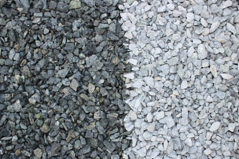 Kamenclub.ru: Щебень крошка зеленый (змеевик) фр. 10-20 мм.  купить в Улан-Уде змеевик зеленый, салатовый декоративная ландшафтная каменная крошка щебня 7 200 руб/т   фото КАМЕНЬ КЛУБ