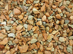 Kamenclub.ru: Щебень крошка желтый (ЗЛАТОЛИТ) фр. 3-5 мм.  купить в Улан-Уде златолит золотистый, бежевый, желтый мрамор 12 000 руб/т   фото КАМЕНЬ КЛУБ