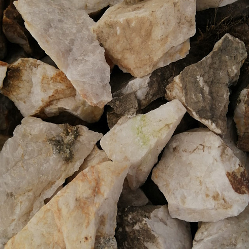 фото Кварц ( фр. 70-100 мм)  купить в Улан-Уде в интернет-портале КАМЕНЬ КЛУБ