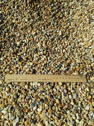 Kamenclub.ru: Галька окат (серо-желтая) фр.5-10 мм. купить  в Улан-Уде галька речная рыжий, желтый, рыжий, серо-желтый речная окатанная галька декоративная 5000 руб/т   фото КАМЕНЬ КЛУБ