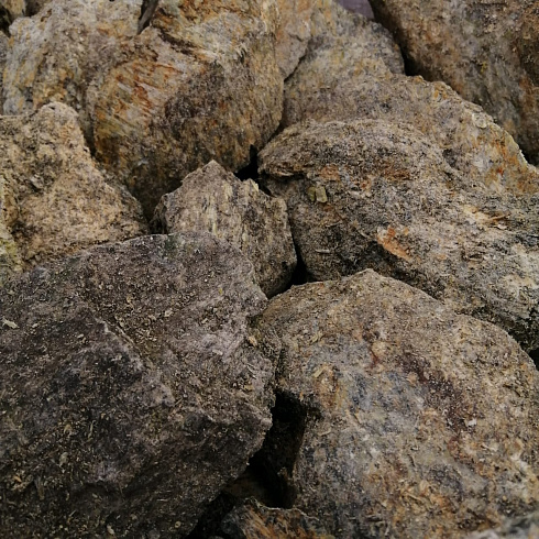 фото Змеевик салатовый  (фр. 70-100 мм)  купить в Улан-Уде в интернет-портале КАМЕНЬ КЛУБ