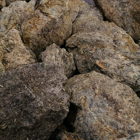 фото Змеевик салатовый  (фр. 70-100 мм)  купить в Улан-Уде в интернет-портале КАМЕНЬ КЛУБ