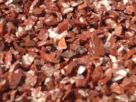 Kamenclub.ru: Щебень крошка красный (ЯШМА) фр. 5-10 мм.  купить в Улан-Уде крошка каменная яшмы красный, бордовый, темно-красный декоративная крошка ландшафтная каменная яшмоидная 8500 руб/т   фото КАМЕНЬ КЛУБ