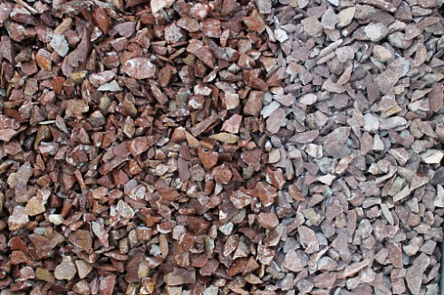 Kamenclub.ru: Мраморная крошка (щебень крошка розовый) фр. 10-20 мм.  купить в Улан-Уде мрамор розовый, красный каменная декоративная крошка ландшафтная 11000 руб/т   фото КАМЕНЬ КЛУБ