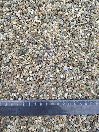 Kamenclub.ru: Галька речная окат (серая) фр.3-5 мм купить  в Улан-Уде галька речная серая бежевый темно-серый окатанный речной камень округлый 9500 руб/т   фото КАМЕНЬ КЛУБ