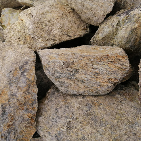 фото Змеевик салатовый  (фр. 70-100 мм)  купить в Улан-Уде в интернет-портале КАМЕНЬ КЛУБ