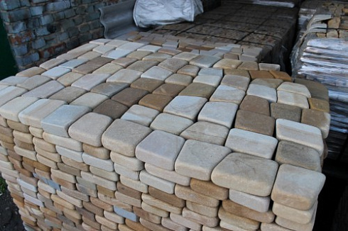 Kamenclub.ru: Песчаник брусчатка (Готика) art PSG-L-01  купить в Улан-Уде    2300 руб/кв.м   фото КАМЕНЬ КЛУБ