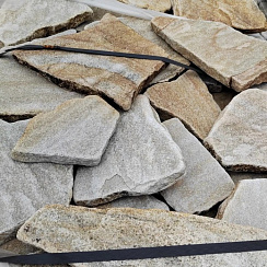 Kamenclub.ru: Песчаник пластушка галтованный желтый с рисунком (3 см)  купить в Улан-Уде плитняк - пластушка желтый песчаник 21000 руб/м3   фото КАМЕНЬ КЛУБ